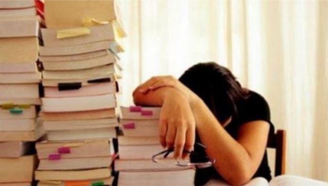 Chiêm bao thấy bản thân đi thi và bị trượt là điềm báo sẽ đem lại may mắn cho bạn Chiêm bao thấy bản thân đi thi và bị trượt là điềm báo sẽ đem lại may mắn cho bạn