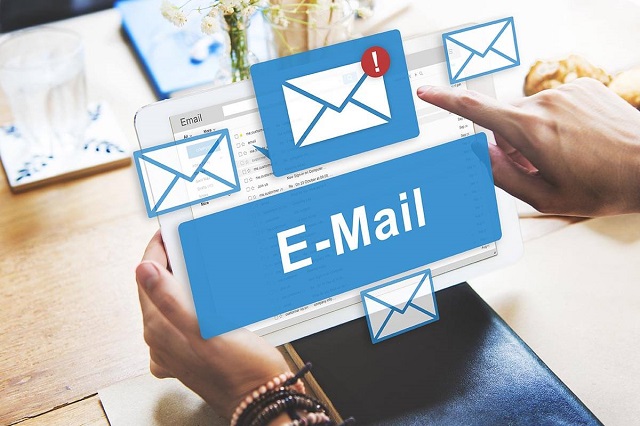 Liên hệ Gi8 qua số Hotline