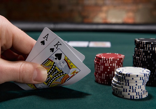 Lưu ý khi chơi bài Poker Lưu ý khi chơi bài Poker
