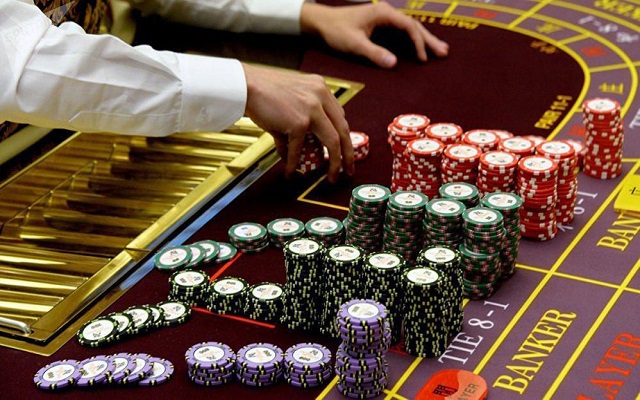 Vài kinh nghiệm cần cho tân thủ khi đánh Baccarat Vài kinh nghiệm cần cho tân thủ khi đánh Baccarat