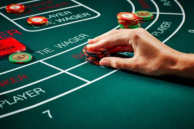 Cách dành chiến thắng tại các bàn cược Baccarat